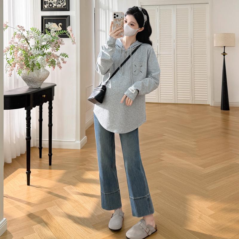2026 Spring Korean Style Hooded Maternity Top with Embroidery and Pockets L