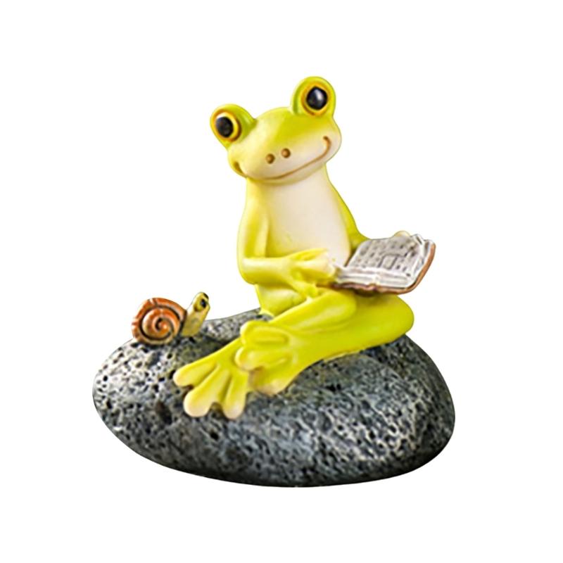 Practical Frogs Sculpture Functioning As Ornament and Garden Decoration for Stylish Home and Garden Enhancement