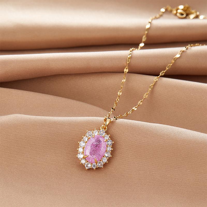 Vintage Oval Water Drop Necklace Female High Value Court Style Atmospheric Inlay Pendant Collarbone Chain