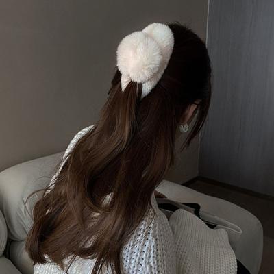 Pince à Cheveux Housse Douce en Peluche Pince à Cheveux Femme Ressort Puissant Pince à Cheveux pour la Tête Accessoire de Cheveux pour Fête et Vacances