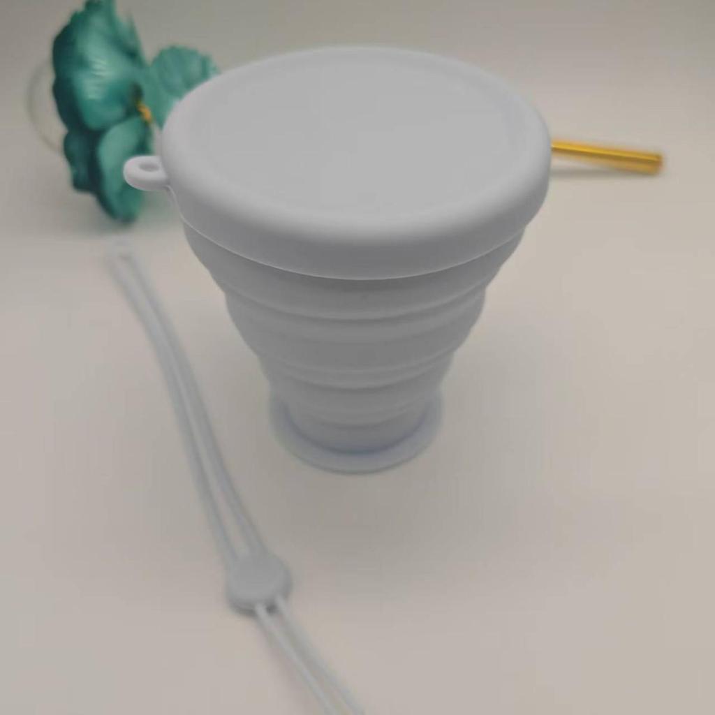Collapsible Food-Grade Travel Cup: Outdoor Tea, Camping, Cold Drinks & Portable Mouthwash Cup.