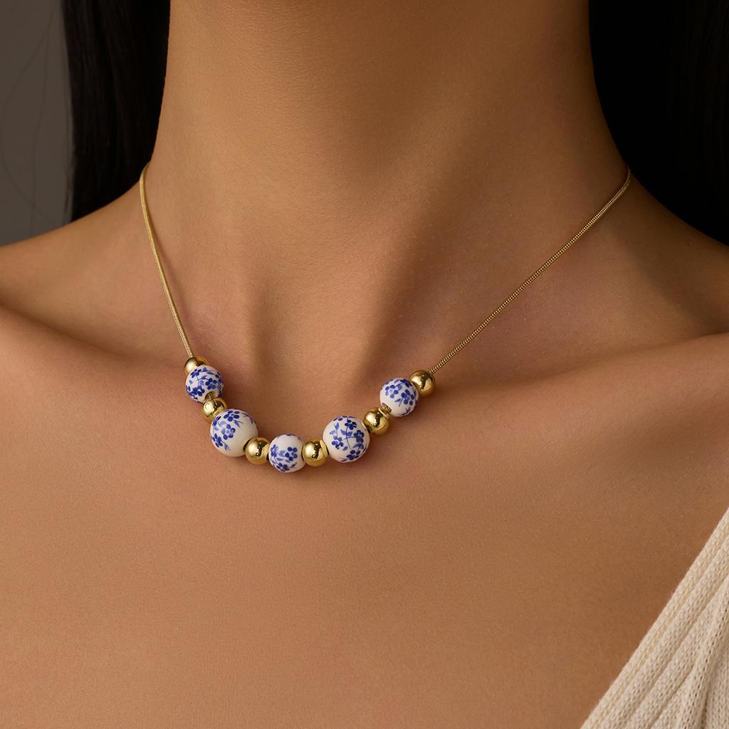 Temperament national style blue and white porcelain round bead fringed necklace, simple and versatile high-end necklace