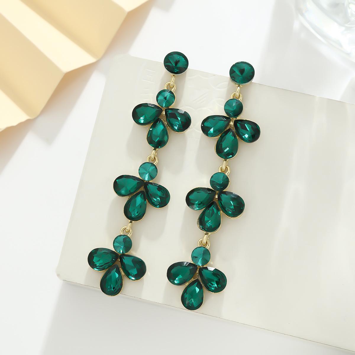 

Korean-Style Luxury Flower Tassel Earrings: Elegant Statement Jewelry for Socialite Events and Parties Alloy + Rhinestone зелений