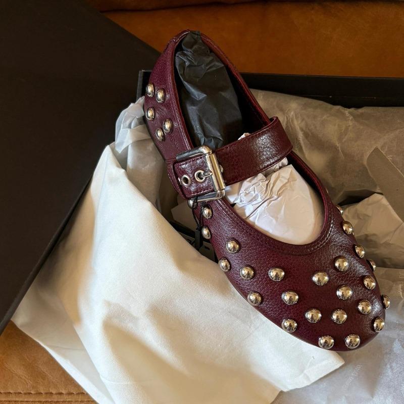 

Версия из овчины~ Туфли Мэри Джейн с заклепками женские с ремешком и пряжкой балетки из натуральной кожи однословные с мелким вырезом универсальные одинарные туфли 40