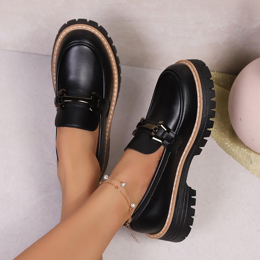 2025 new spring and autumn loafers large size casual polished British style women's shoes thick heel thick sole foreign trade retro