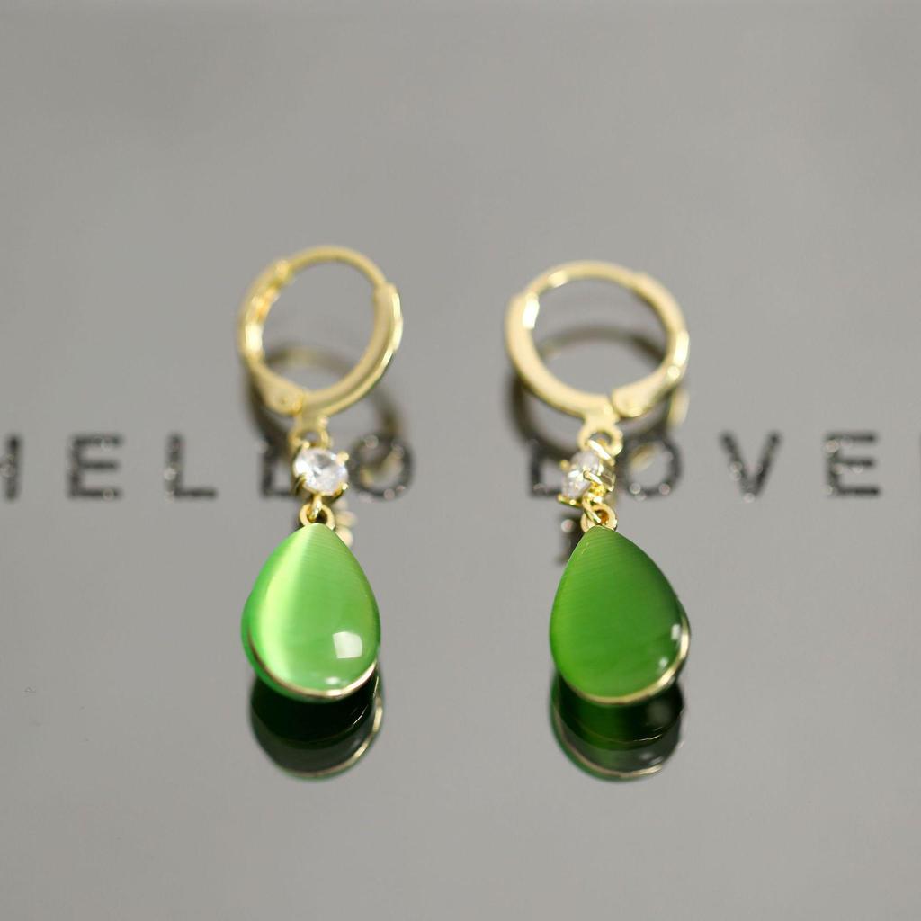Widney 2023 Cat's Eye Stone Teardrop Ear Cuffs: Elegant, Slimming, Classical Earrings