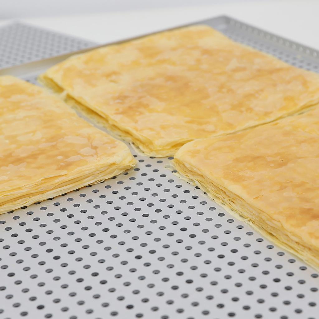 Set Of 2 Multipurpose Baking Tray Nonstick Oven Sheet for Puff Pastry Perforated Mille Feuille Rectangular Pastry Molds