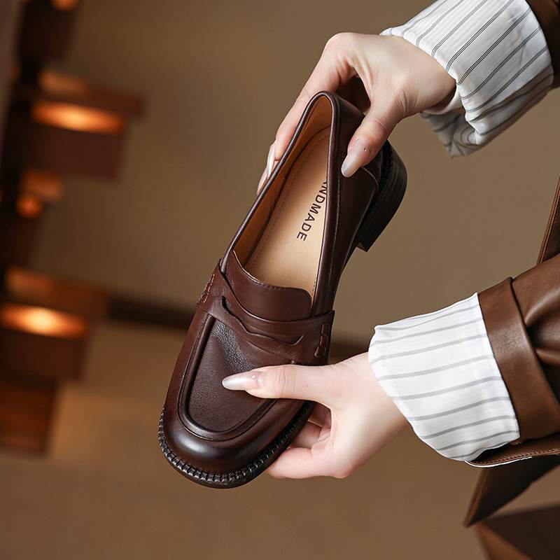 Krazing Pot Kuhleder Runde Zehenpartie Größe 42 Slipper Dicke Mittelhohe Absätze Zum Hineinschlüpfen Gladiator Braun Schwarz Farbe Herbst Pumps