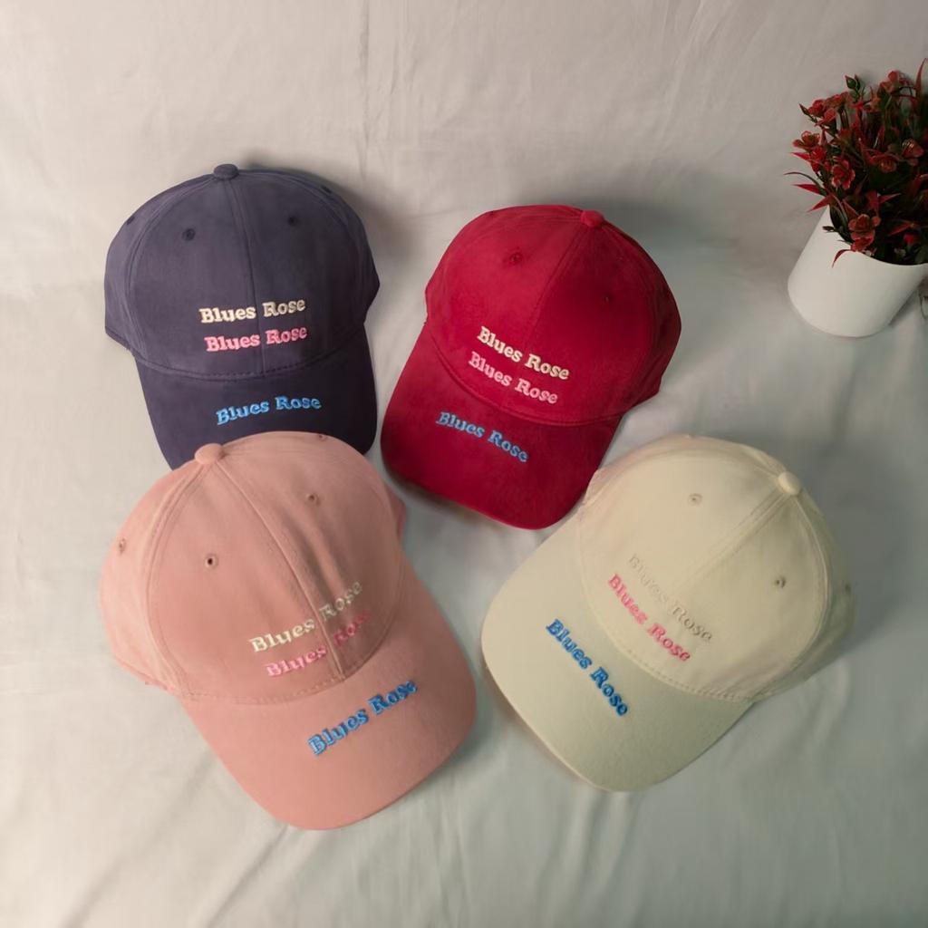 New Baseball Cap, Letter Cap, Curved Brim Embroidery, Fashionable Men's and Women's Sports Cap, Sunshade and Sun Protection, Showing a Small Face