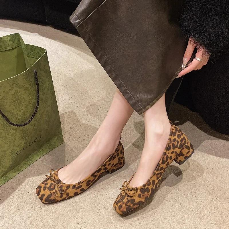 Women's Leopard Print Shoes Square Head Rubber Sole Shallow Mouth Shoes Woman 2024 Trend One Kick Breathable Home Outdoor Shoes