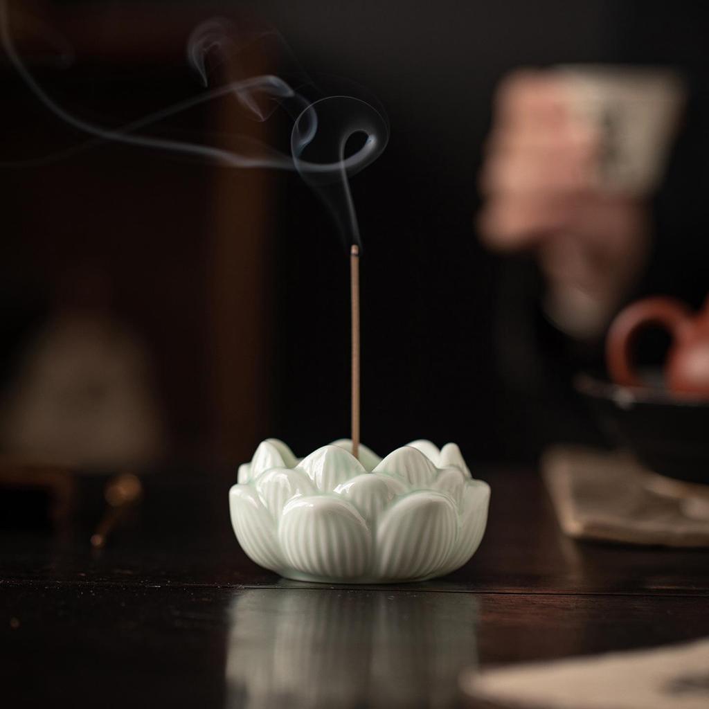 Creative Lotus Ceramic Incense Burner for Home, Zen Tea Ceremony Accessory