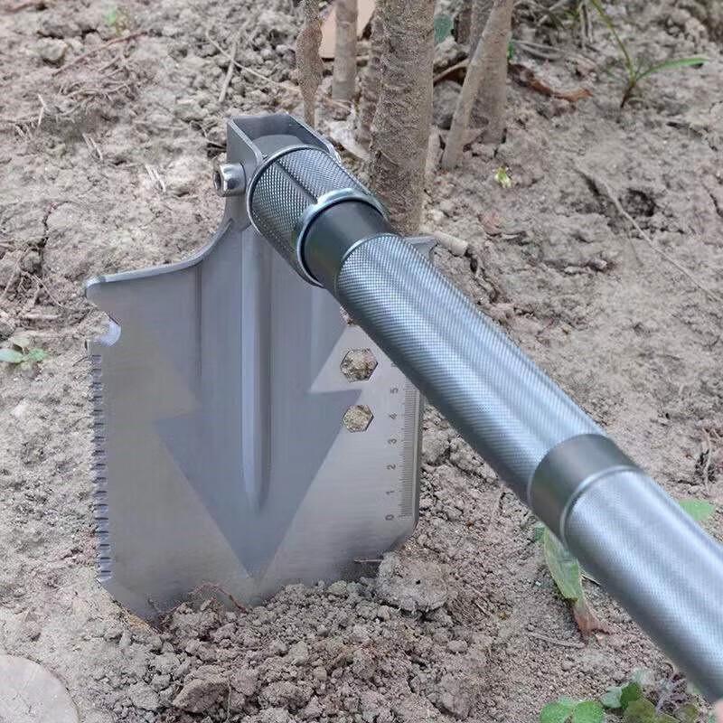 Flamethrower Multifunctional Folding Shovel