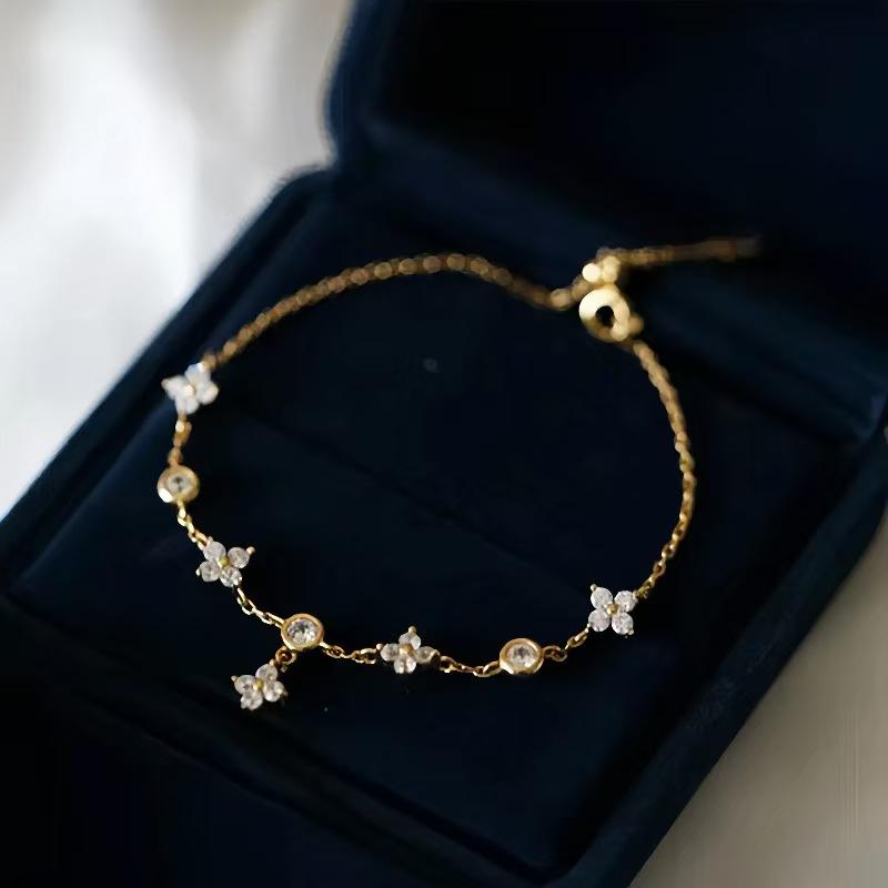 LGKGL Read S925 Silver Plated 18K Gold Sparkling Zircon Flower Necklace for Women Girl Exquisite Party Jewelry Gifts