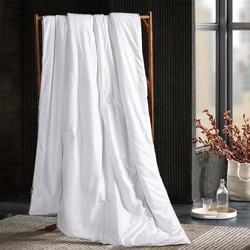 Шелковое одеяло Cosheen из шелка-тусса