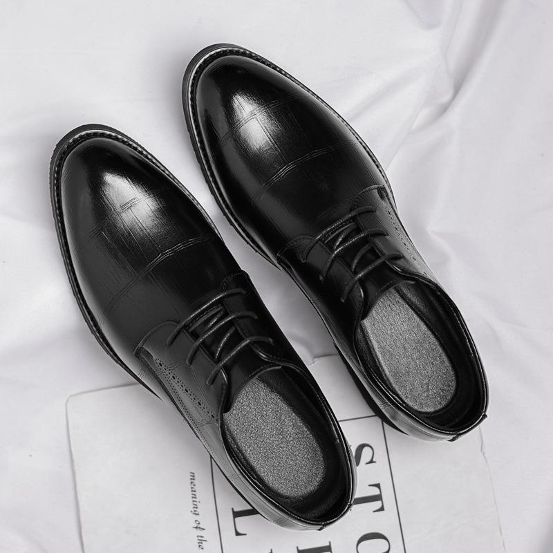 Leather Shoes Men's Four Seasons Low Top Black British Casual Groom Wedding Shoes 2025