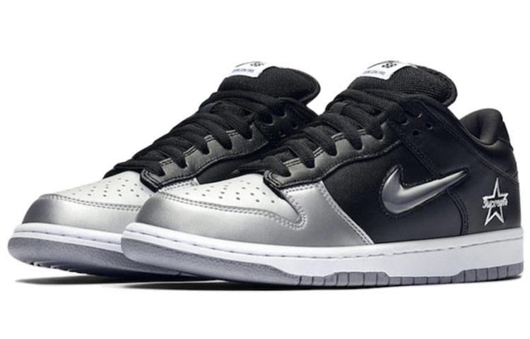 Nike X Supreme Sb Dunk Low Qs 'Metallic Silver' CK3480-001