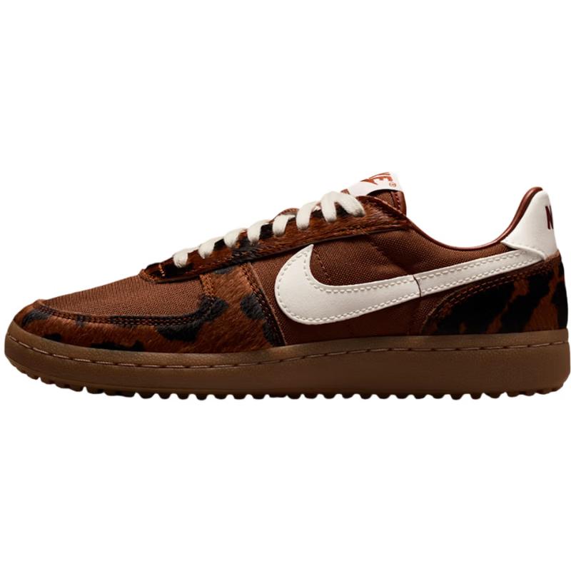 Nike Women s Field General Casual Retro Sneakers 7.5
