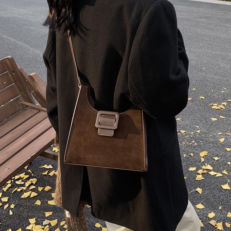 Mode neue Retro-Textur kleine quadratische Tasche Damen einfache einfarbige Schulter-Umhängetasche Tide