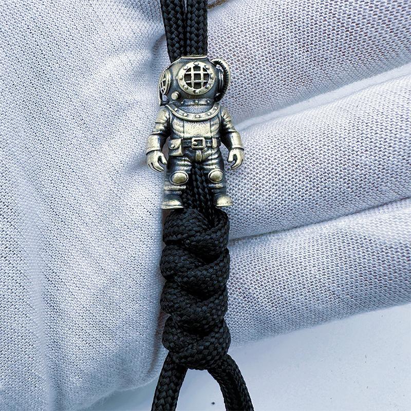 Diver Figurine Brass Knife Beads Edc Diy Woven Bracelets Lanyard Pendants Accessories Outdoor Tool Hangings Charms Gift