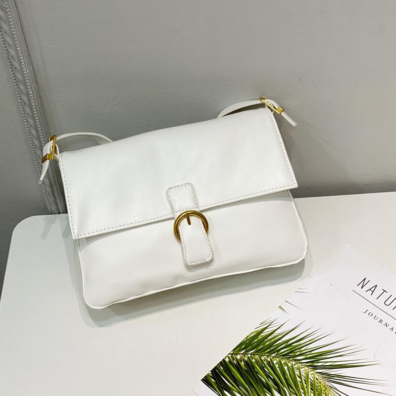 

Niche texture retro small bag new bag women s bag messenger bag high sense versatile fashion small square bag