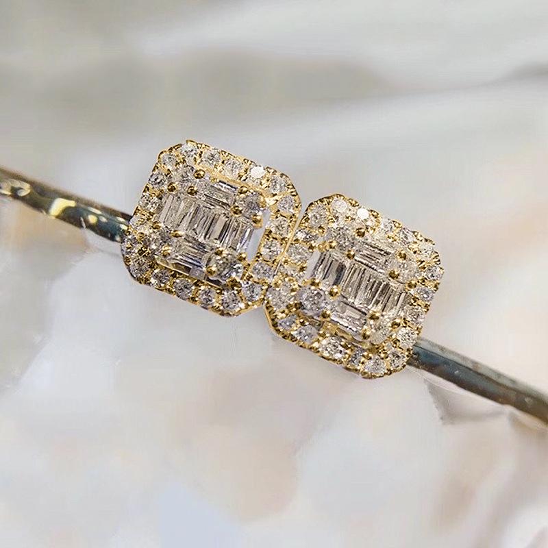 Cao Shi Luxury Zircon T-Square Diamond Earrings - Exquisite Valentine's Day Gift for Her.