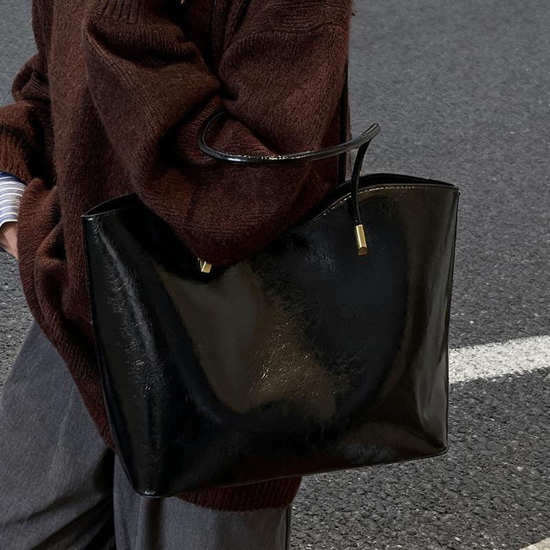 Fashion Versatile Large Capacity Commuter Mother Daughter Tote Shoulder Bag For Women
