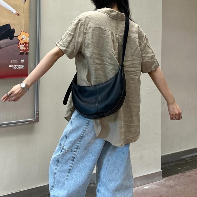 

Croissant Bag Simple Commuting Bag Large-capacity Single-shoulder Crossbody Dumpling Bag бежевий