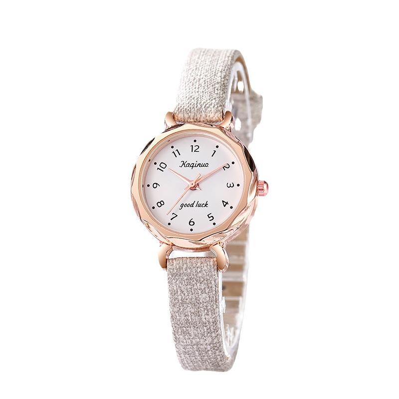 Niche Women's Simple Versatile Quartz Watch with Small Exquisite Dial – Casual Japanese Korean Style