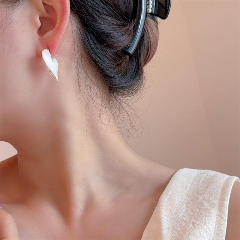 Women Matte Metallic Irregular Heart Drop Earrings Gold Silver Plated Copper Daily Jewelry