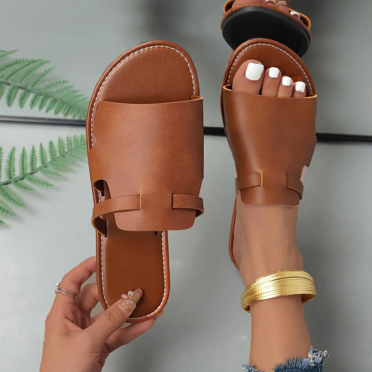 

Большие классные тапочки 2024 года, летние новые женские туфли с плоским дном и рыбьим ртом, большие размеры, одно слово, пляжная обувь 43