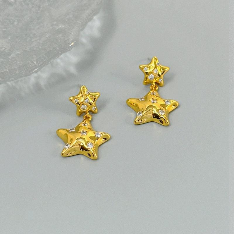Manufacturer Supply Niche Design Fashion Personality Shining Zircon Star Earrings Light Luxury Earrings Spot