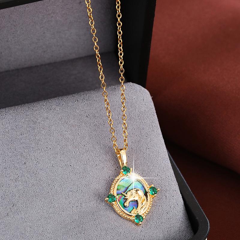 Women's Fashion Zirconia Pendant Necklace - High-Grade Pure Copper Clavicle Chain
