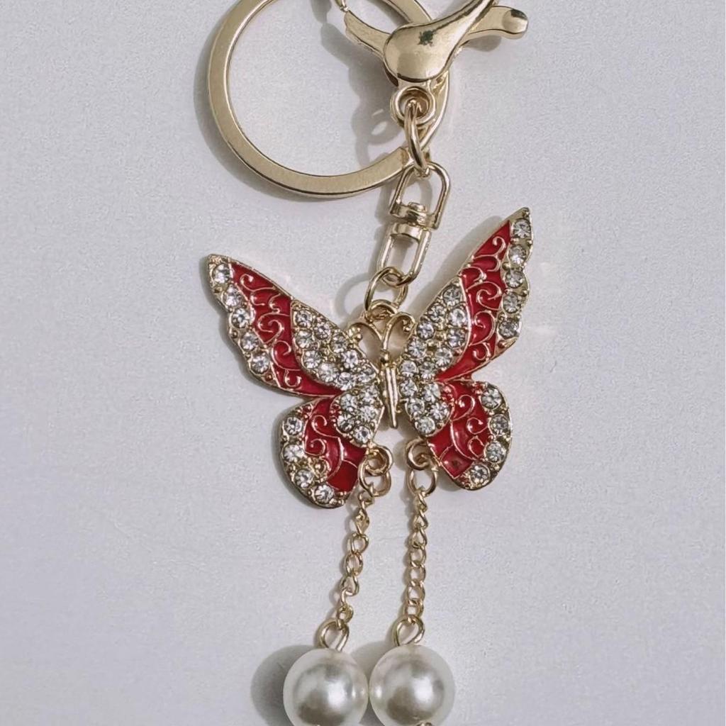Butterfly Rhinestone Tassel Keychain: Elegant Pendant Gift for Women