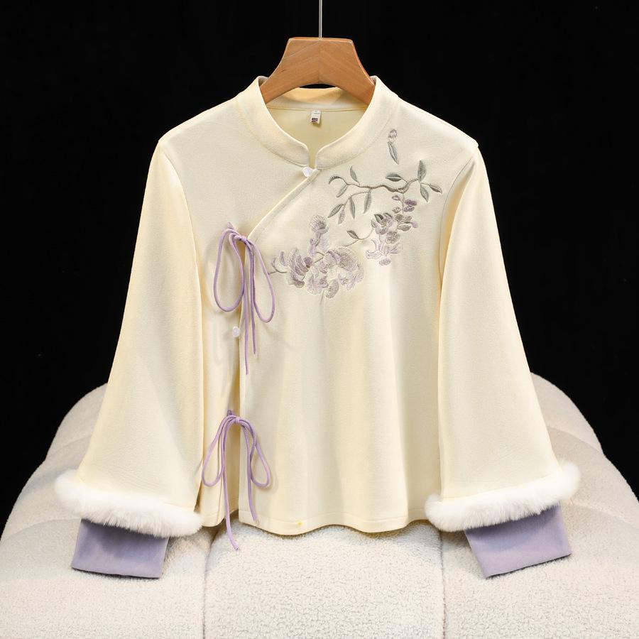 Autumn & Winter Retro Embroidered Deerskin Tang Suit: Women’s Improved Hanfu Tea Suit