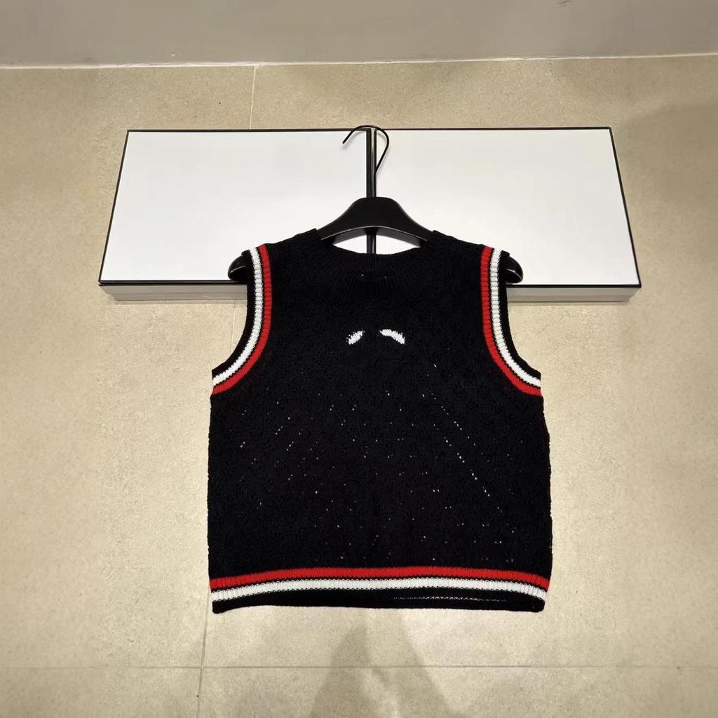 2026 Summer Slimming Knit Vest with Diamond Pattern