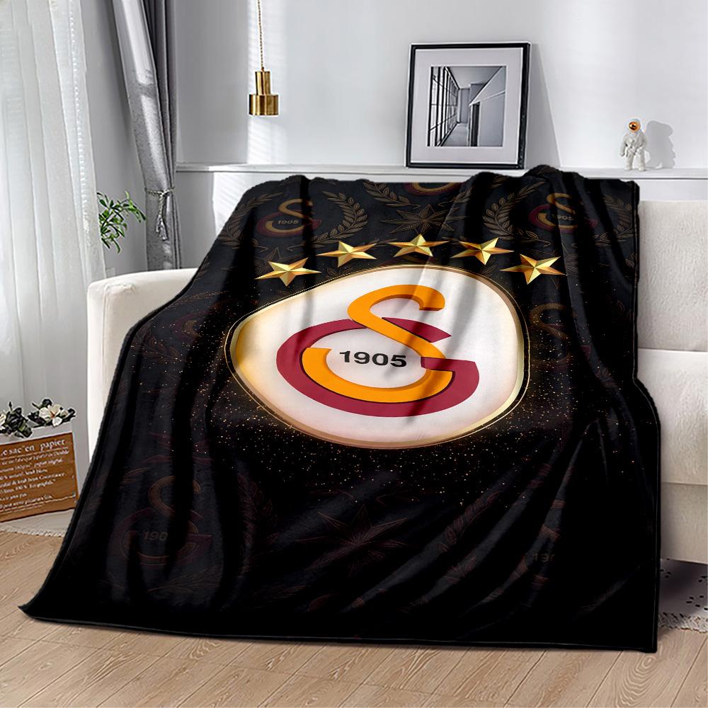 Galatasaray 112 Blanket Ultra-Soft Perfect for Picnics Office Bed All-Season Use Digital Print Perfect Gift for Relatives and Friends