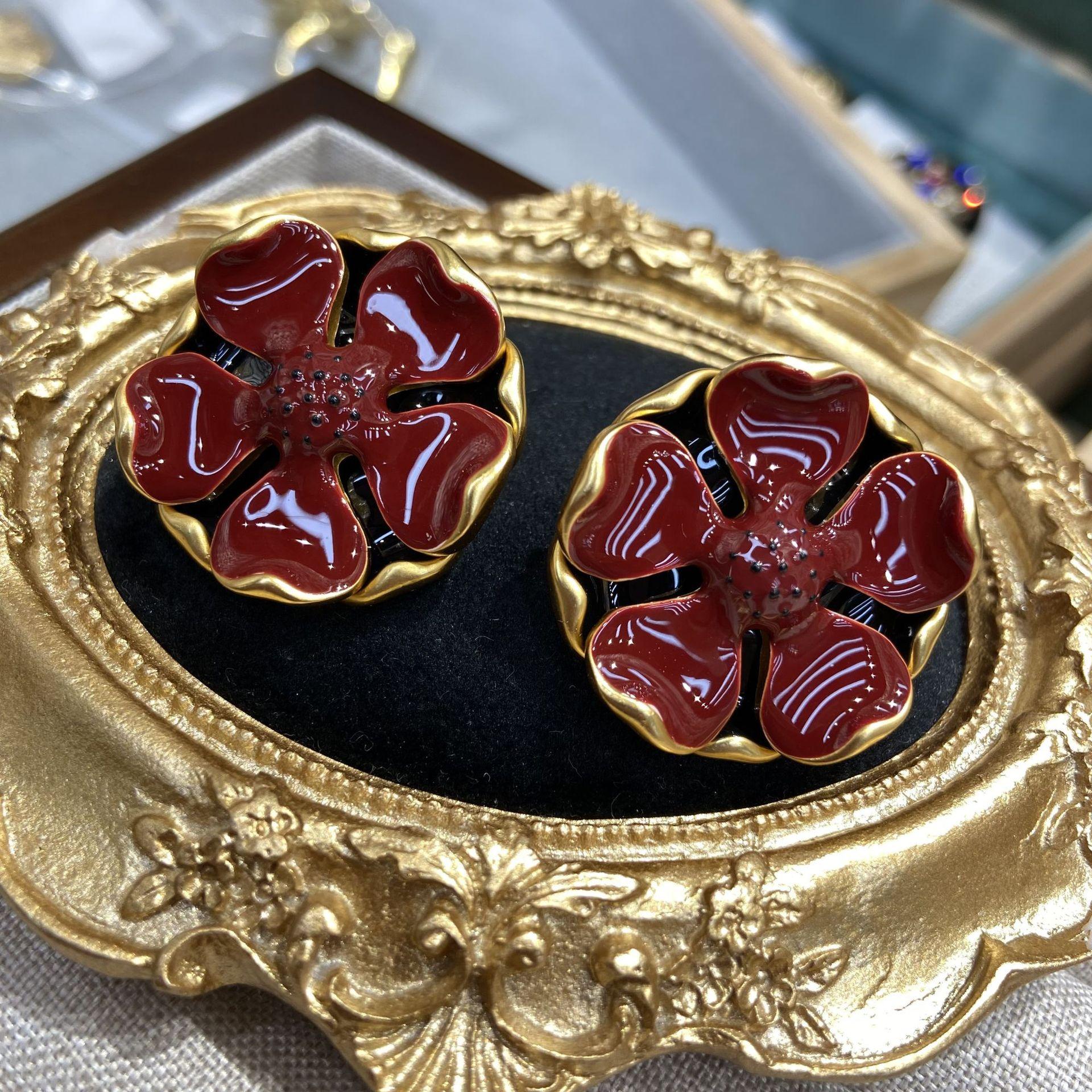 

Серьги-гвоздики в стиле ретро в стиле Гонконг с эмалевой капельной глазурью бордового цвета с цветами, серьги-иглы из серебра 925 пробы Ancola red premium sense