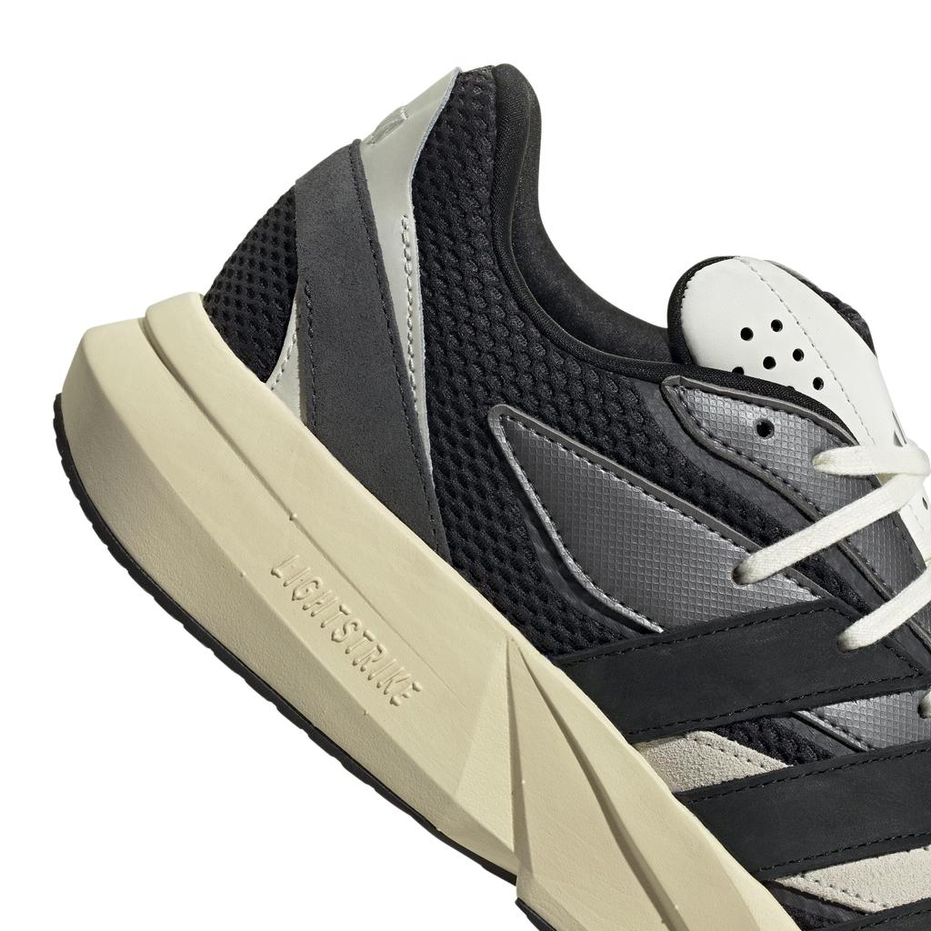 Adidas LIGHTBLAZE - Core Black/Iron Metallic (JR7214) - 29,0 cm
