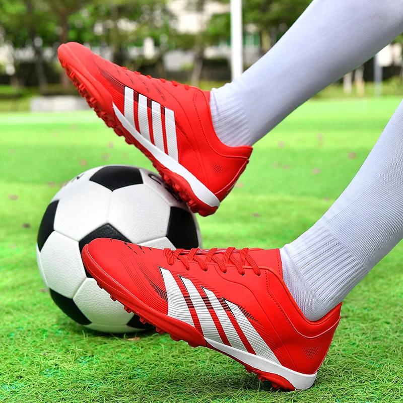 Original Teenager Red Football Shoes Men Outdoor Grass Training Soccer Shoes for Men Comfortable Non-slip Futsal Sneakers Man
