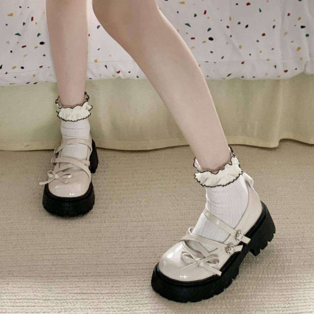 White French retro thick heel platform small leather shoes women's 2025 new summer shallow mouth versatile Mary Jane single shoes