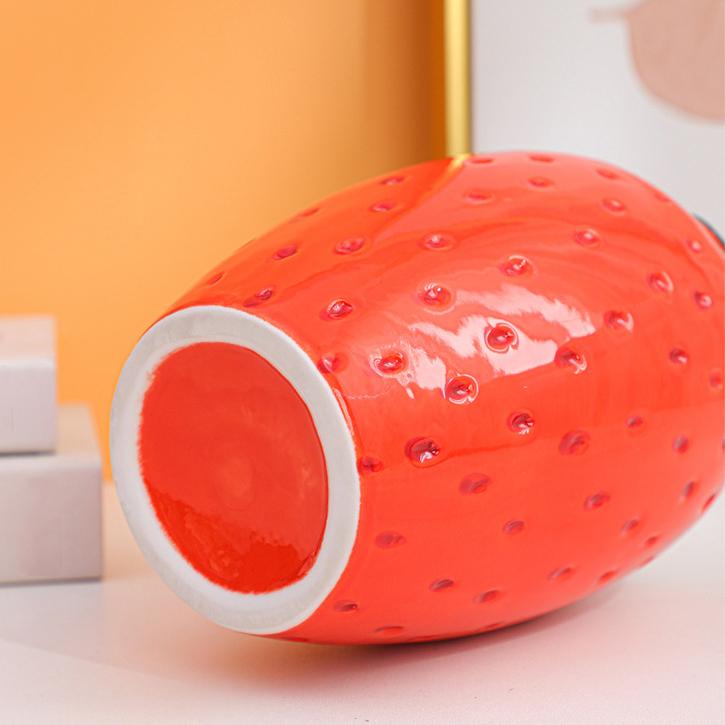 Creative Strawberry Vase Ceramic Hydroponic Vase Flower Arrangement Home Decor Desktop Ornaments
