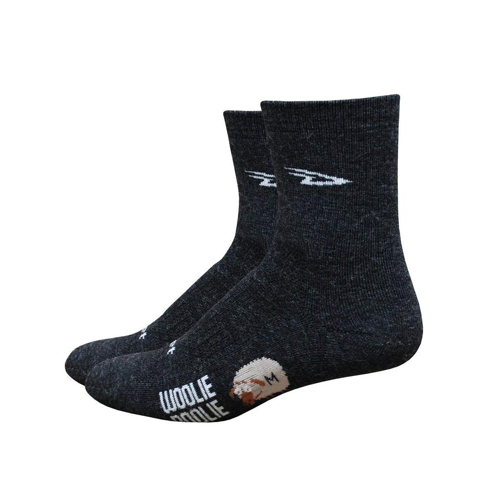 Defeat Medium Socks, Black,