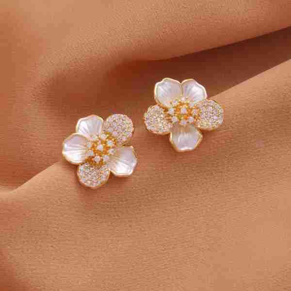 Elegant Camellia Pearl Flower Stud & Dangle Earrings for Women - New Sweet Design