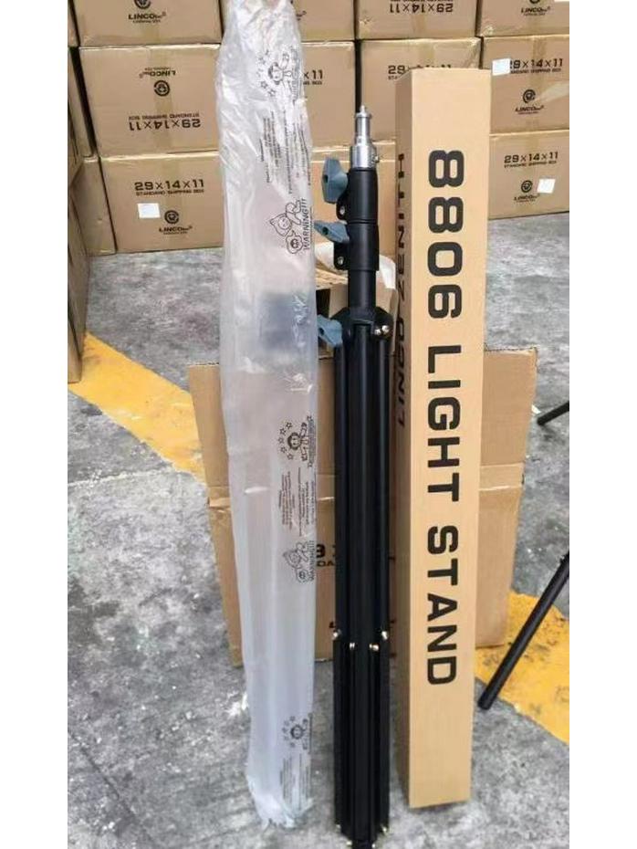 Rotating Floor-Standing Tripod with Fill Light for Mobile Live Broadcasting and Selfie