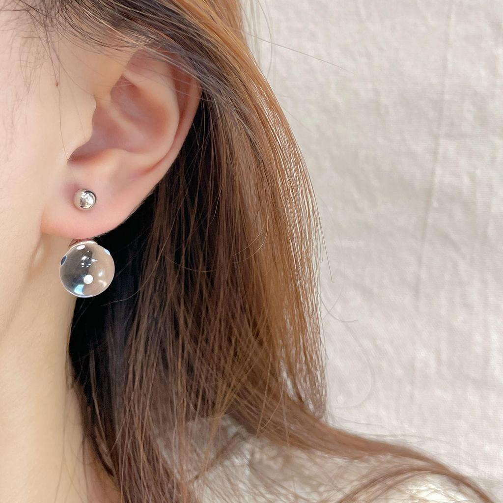 Cercei eleganți cu bilă albastră cu buline cu ac argintiu - Design proaspăt și simplu din rășină pentru femei