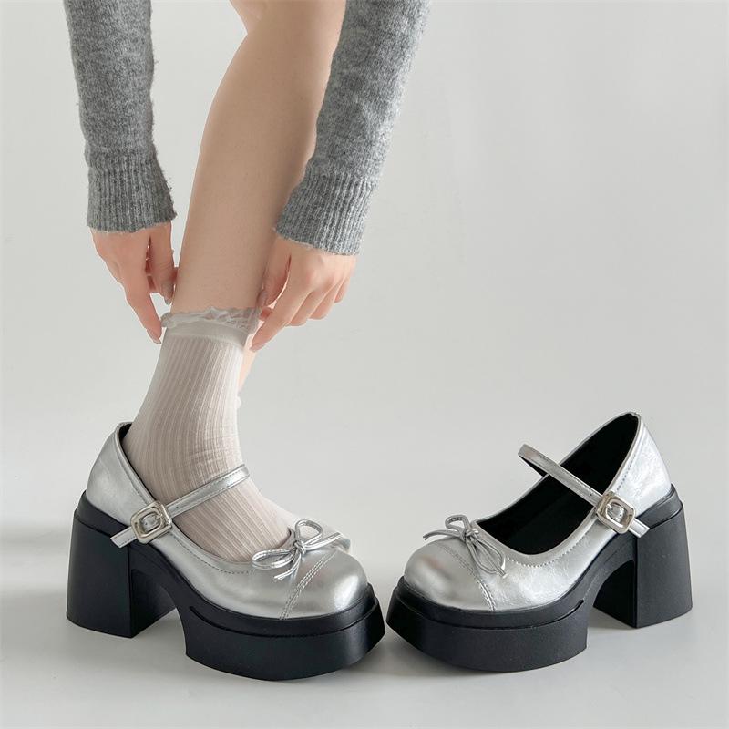 Red French thick heel small high heels women's 2025 new summer skirt retro Mary Jane small leather shoes