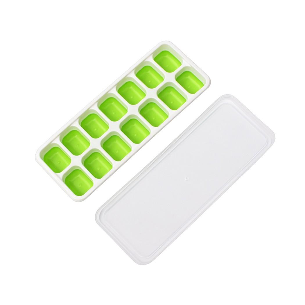

Keep Your Drinks Cold for Hours with Our 14-Hole Silicone Ice Cube Container зелёный