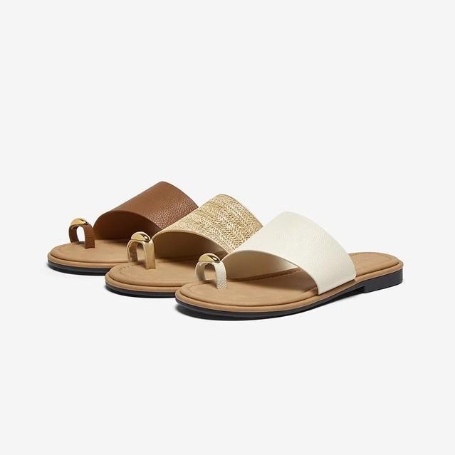 Fashion Shoes Women Slippers Flat Slides Pantofle Low Rubber Flip Flops Soft 2025 Summer Hawaiian Hoof Heels Rome Casual Fabric