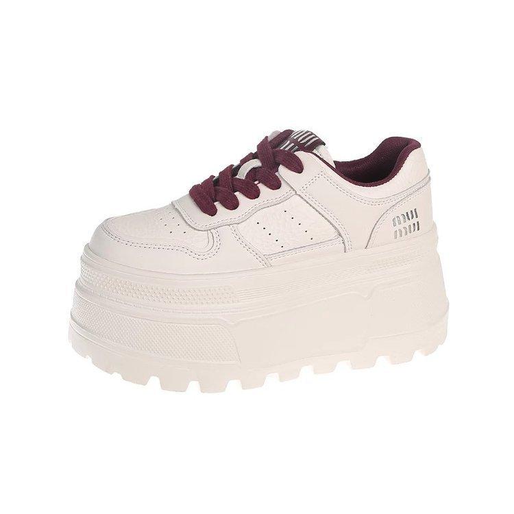 Plateauschuhe mit Höhenerhöhung Lederoberfläche Damen Frühling neu vielseitige Muffin-Schuhe lässige und bequeme Board-Schuhe