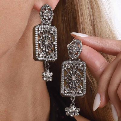 Vintage Luxury Geometric Pendant Earrings Full Crystal Inlaid Personalized Design High End Dangle Ear Jewelry For Women